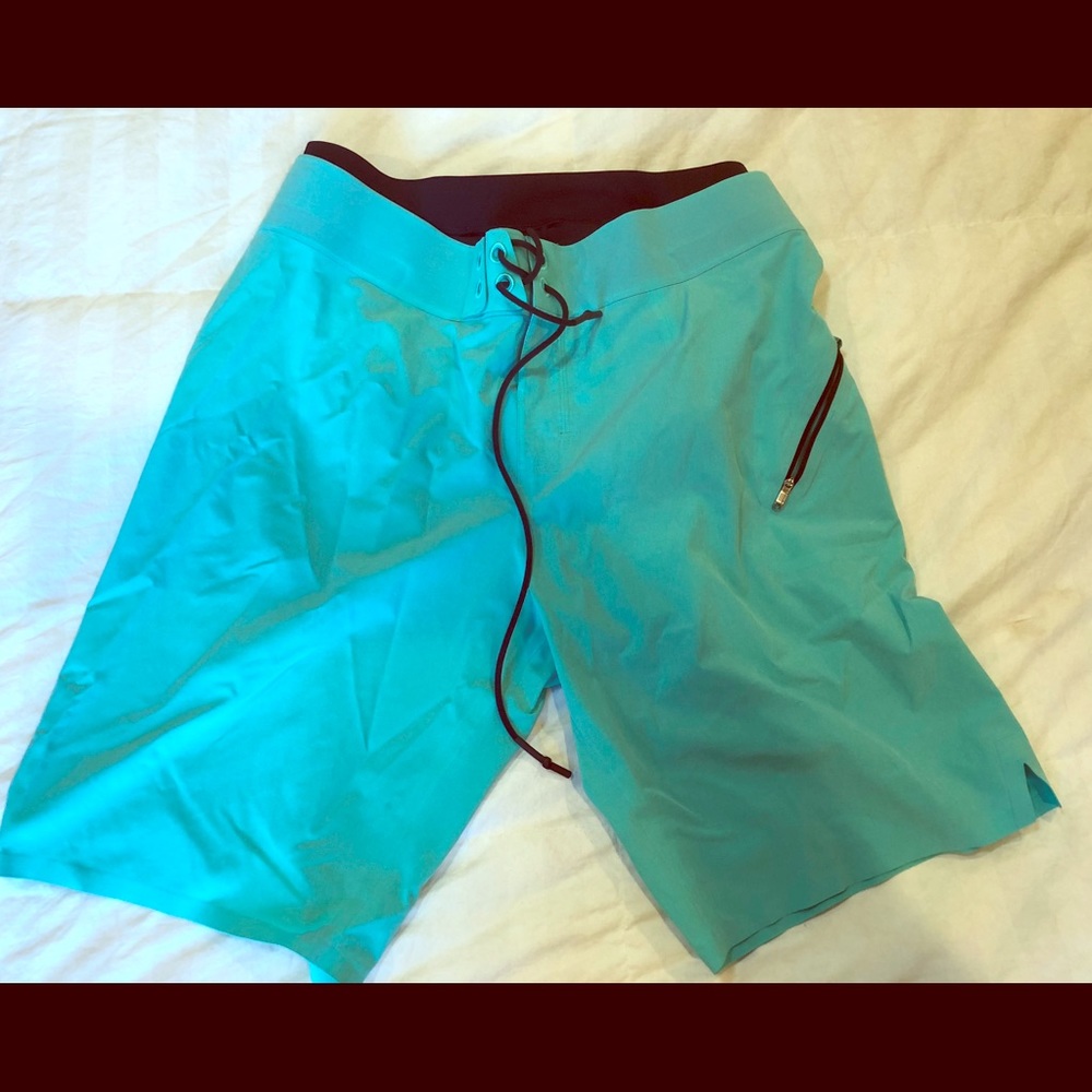 Lulu lemon shorts